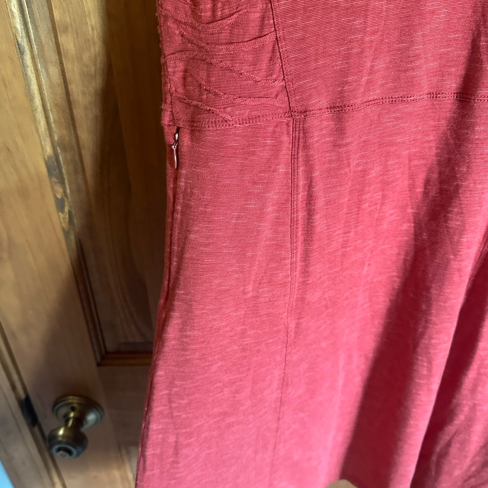 Toad&Co Easy Scoop Mini organic cotton Dress in Brick Red Size Small - Picture 4 of 7
